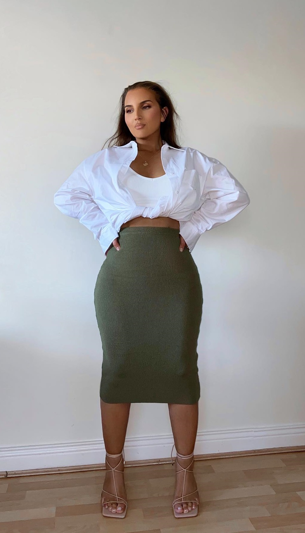 Bodycon skirt image best sale