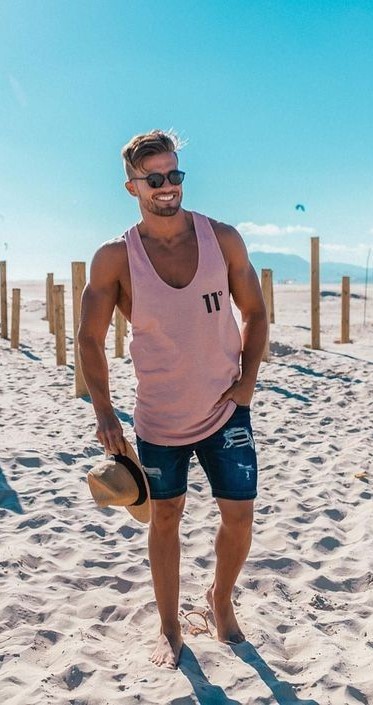 Tank Top with Short For Beach Date